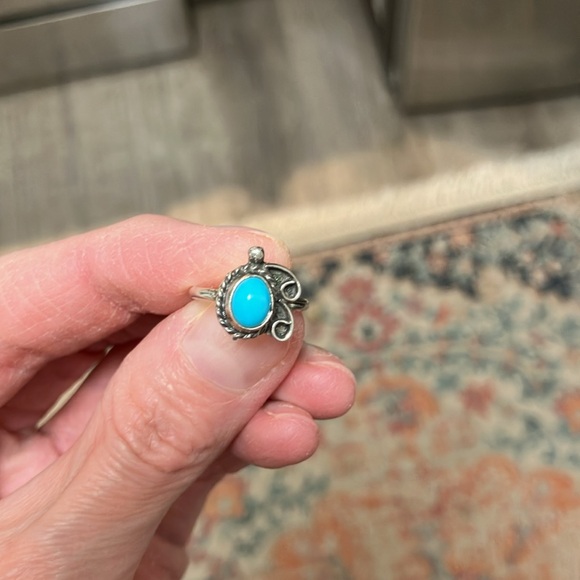 Vintage turquoise ring size 5 - Picture 2 of 4
